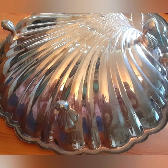 Silver Clamshell Vintage Tray - Picture 7 of 8